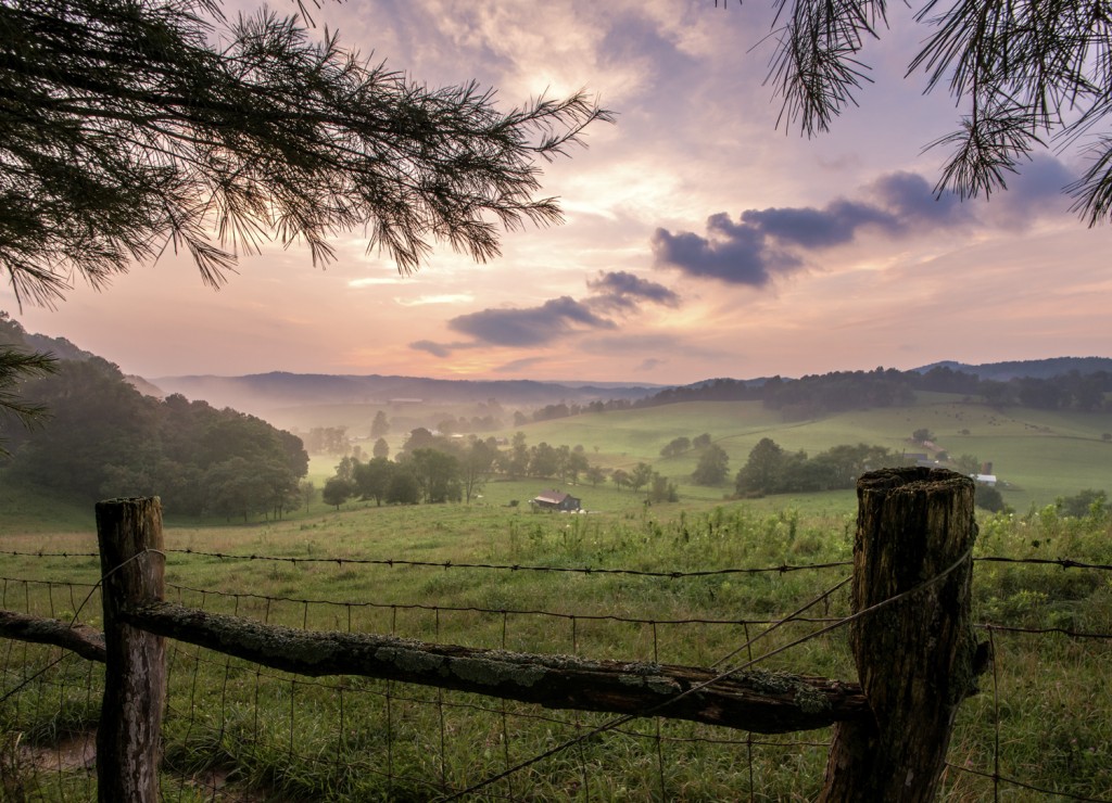 Sunset in the rolling hills of Virginia