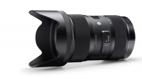 The world's first F1.8 zoom lens for DSLRs.