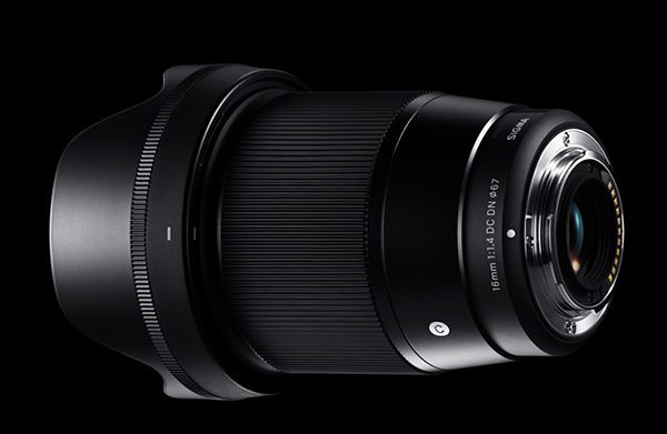 Sigma 16mm F1.4 DC DN Contemporary: Hands-On First Look Review