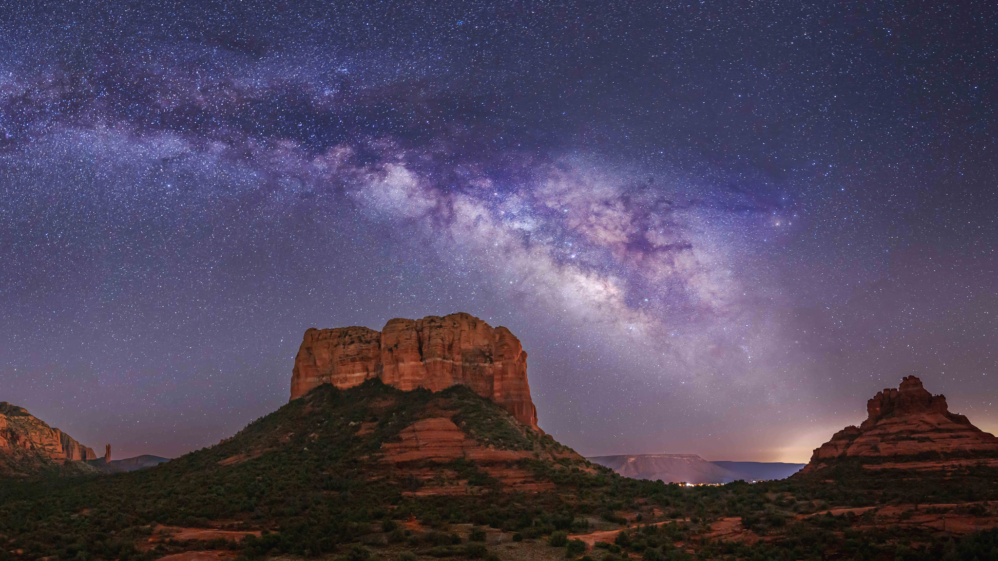 The F1.4 Difference: Using Sigma’s Wide-Angle Art Prime Lenses to Capture the Night Sky