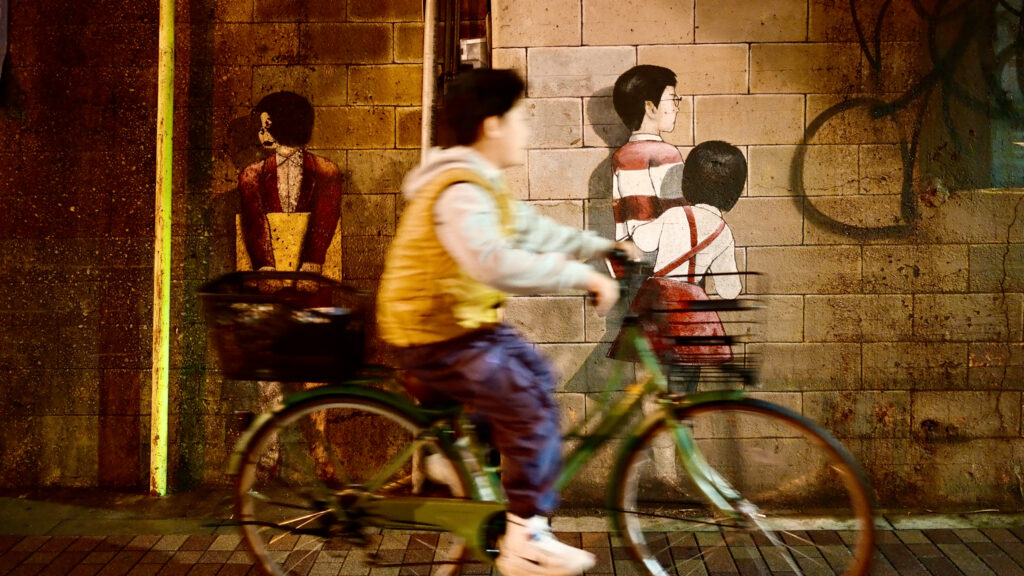 Exploring Tokyo with the Sigma BF Camera: A Closer Look at Life on Two Wheels
